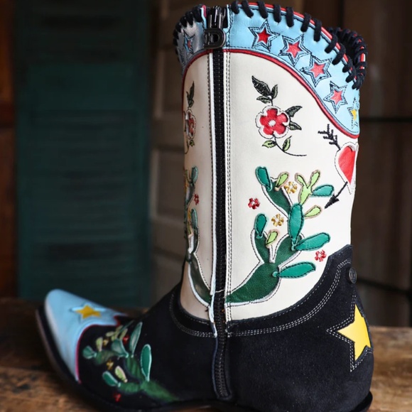 DOUBLE D RANCH BY OLD GRINGO WOMEN'S TRULY 8.5" BOOT - Picture 5 of 14